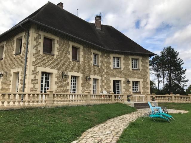 Demeure Des Carila Bed & Breakfast Heudebouville Екстериор снимка